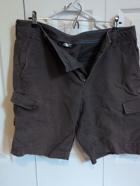 The North Face Men's Cargo Shorts in Dark Gray